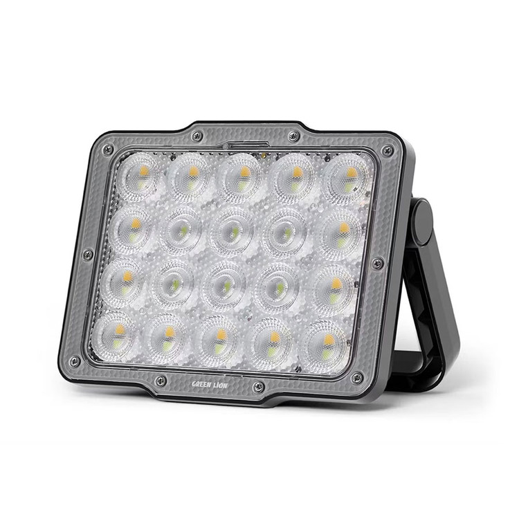 پروژکتور شارژی خورشیدی 950 لومن گرین لاین مدل Solar Flood Light